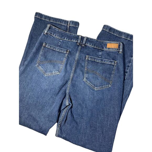 Fat Face UK Dark Wash Woman's Fit Flare Jeans Size 16L - Picture 1 of 7